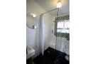 Tamboerskloof 2 bed apartment Apartment, Cape Town - thumb 3