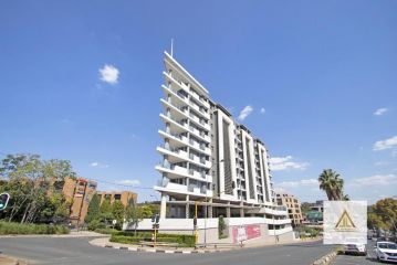 The Apex on Smuts Luxury Apartments Apartment, Johannesburg - 2