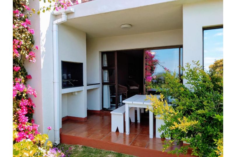 The Arrowood - Pool - Fibre WIFI - 8min walk to Hobie Beach Apartment, Plettenberg Bay - imaginea 7