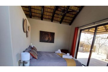 THE BAOBAB BUSH LODGE, no self catering, tv in lapa Hotel, Hoedspruit - 4