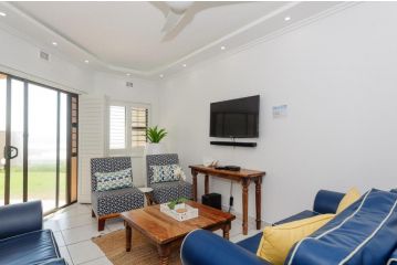 The Bay 7 Apartment, Ballito - 1