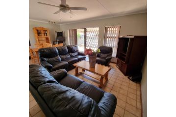 The Beachhouse II Guest house, Mossel Bay - 1