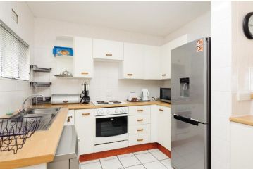 The Beacon 67 Apartment, Ballito - 3