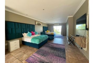 The Black Crown Guest house, Hartbeespoort - 3