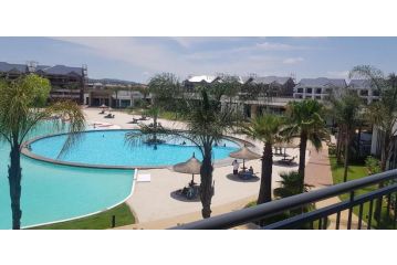 The Blyde Crystal Clear Lagoon 2 bedroom penthouse Apartment, Pretoria - 5