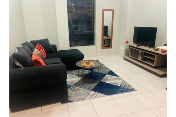 Elegant 1 bedroom unit Apartment, Johannesburg - 5