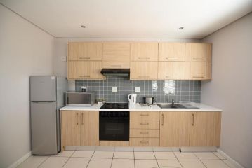 The Brookston Apartment, Cape Town - 3