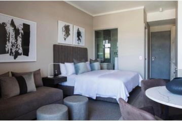 The capital Menlyn trilo Apartment, Pretoria - 1