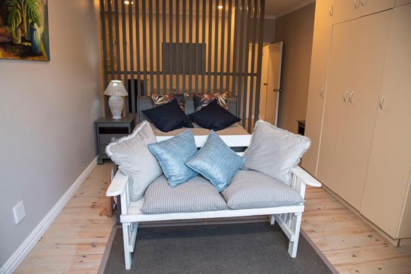 The Coral on Sedgefield by Top Destinations Rentals Guest house, Sedgefield - imaginea 6