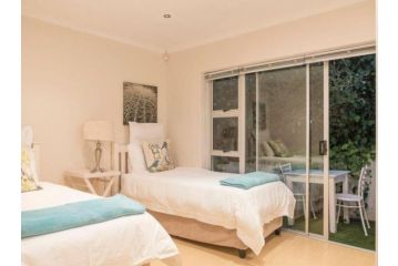 The Cottage Apartment, Cape Town - 1