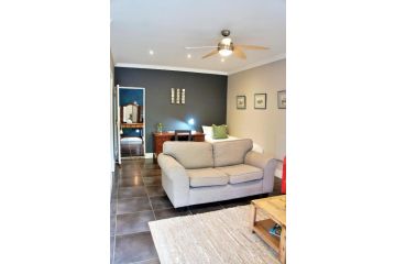 The Cottage 60 on 21st Avenue Guest house, Mossel Bay - 4