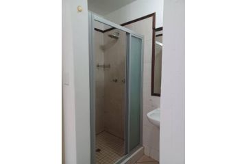 The cozy 1 bedroom apartment Apartment, Midrand - 4