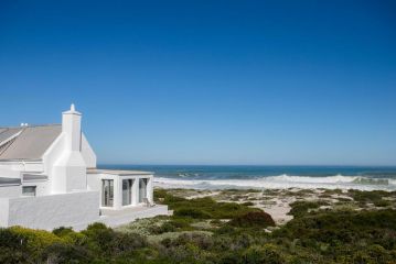 The Duinhuis Yzerfontein Villa, Yzerfontein - 2