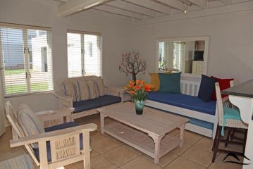 The Dunes 112 Apartment, Plettenberg Bay - 2