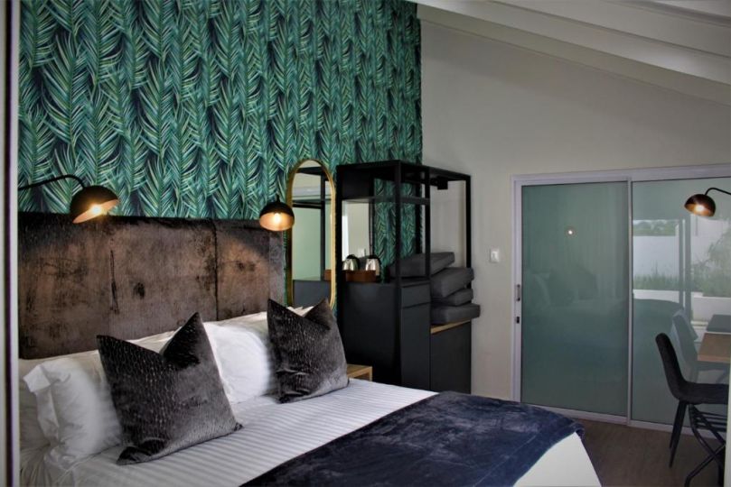 The Executive Bed and breakfast, East London - imaginea 4
