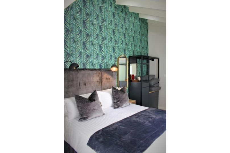 The Executive Bed and breakfast, East London - imaginea 16