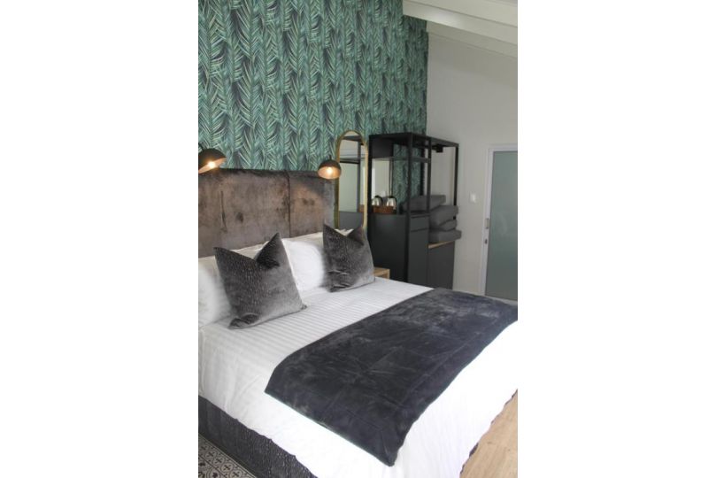 The Executive Bed and breakfast, East London - imaginea 14