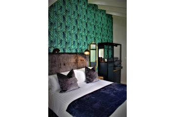 The Executive Bed and breakfast, East London - 2