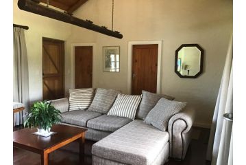 Heatherhill Farmhouse - sea & mountain views Farm stay, Plettenberg Bay - 5