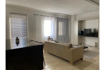 The Franklin Luxury Apartments Apartment, Johannesburg - 2
