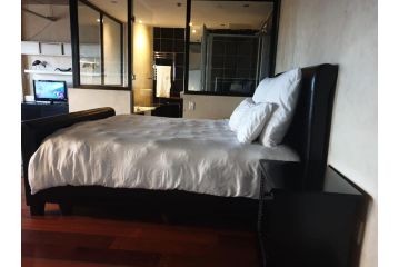 The Franklin Loft - Apartment 1104 Apartment, Johannesburg - 1