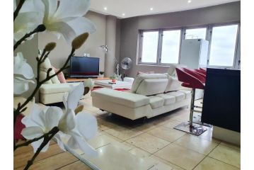 Franklin Luxury Apartment, Johannesburg - 4