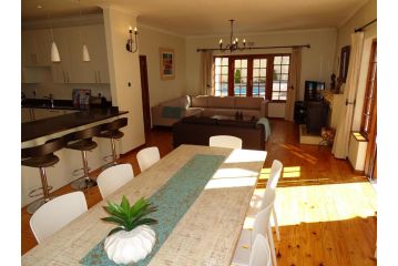 The Gables Villa, Hout Bay - 3