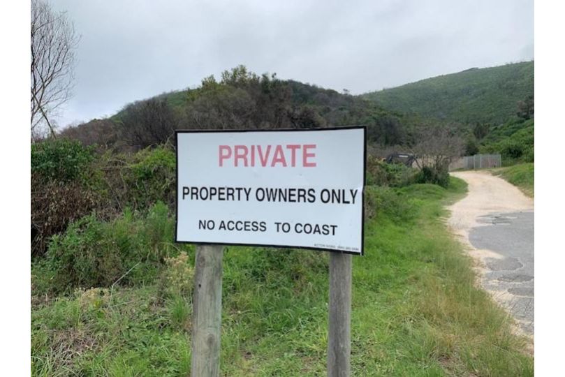 The Glen - direct access to lagoon and own mooring Guest house, Knysna - imaginea 1