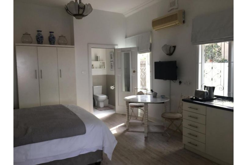 The Good Life Apartment, Durban - imaginea 4