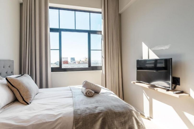 The Harri No Parking Apartment, Cape Town - imaginea 15