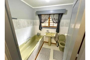 The HedgeÂ atÂ DullstroomÂ Cottage Guest house, Dullstroom - 4