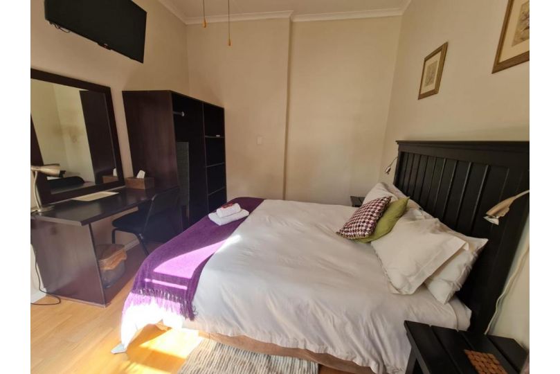 The Hide on Tindale Bed and breakfast, East London - imaginea 6