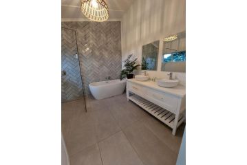 The Lake House Villa, Hluhluwe - 3