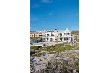 The Lighthouse Yzerfontein Villa, Yzerfontein - 4