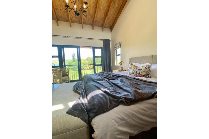 Valley Lakes THE LODGE Guest house, Underberg - imaginea 15