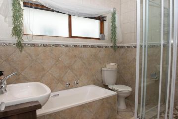 The Marina House Guest house, Jeffreys Bay - 3