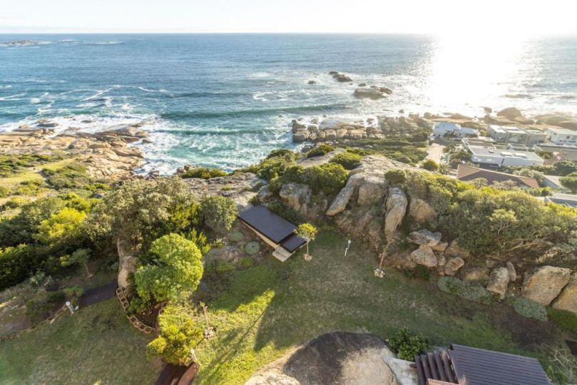 The Marvel 45 Fishermanâ€™s Bend Guest house, Cape Town - imaginea 12