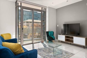 The Median Rosebank Luxury Apartment, Johannesburg - 4