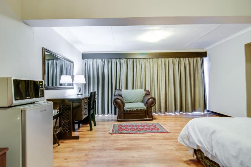 The Nightingale Guesthouse Guest house, Bloemfontein - imaginea 19