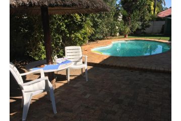 The Palms Guest house, Stellenbosch - 1