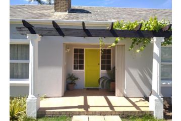 The Palms Guest house, Stellenbosch - 2