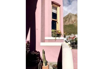 The Pink House boho apartment Apartment, Cape Town - 4