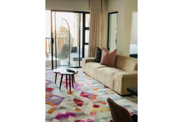 The Polofields Luxury Nest Apartment, Midrand - 2