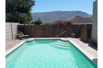The Pool Cottage Apartment, Fish hoek - 1