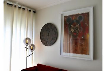 The Red Portrait @ Caldswald Apartment, Midrand - 2