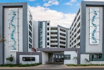 The Regency 1 Bedroom in Menlyn Apartment, Pretoria - 5