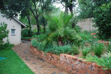 The Relax and Retreat Cottage Guest house, Johannesburg - 4