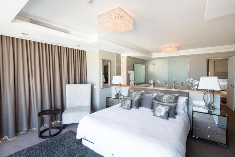 The Residences at Crystal Towers ApartHotel, Cape Town - imaginea 17