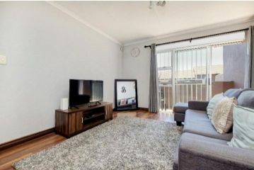 The Resting Nest Apartment, Midrand - 3