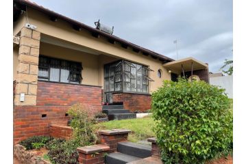 The Rick Holiday Rooms [HM21139RT - Rm] Guest house, Durban - 2